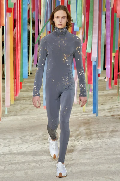 Look 2